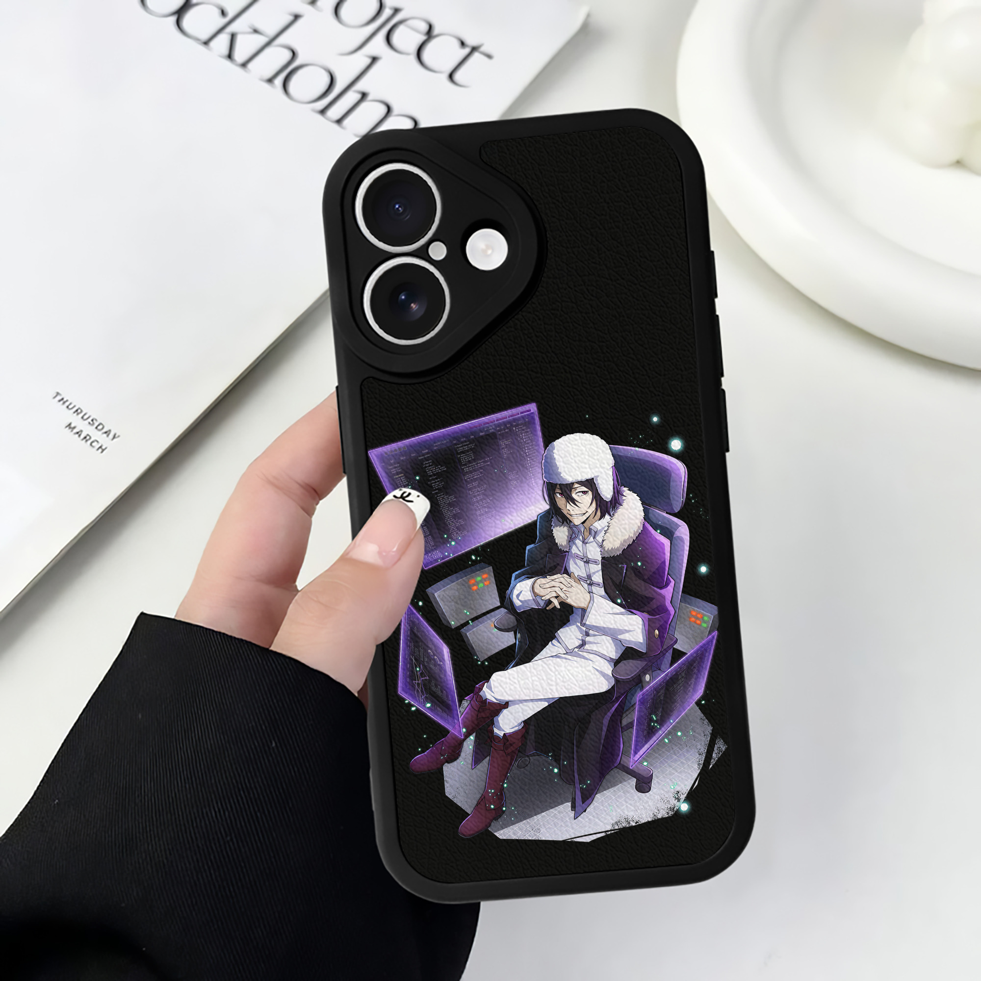 （画像用） 文豪ストレイドッグス Bungo Stray Dogs 【iPhone 16シリーズ対応】シリコンスマホケース（レザー調） 材質：シリコン